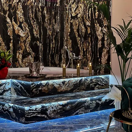 Mirror Luxury Lejlighed Montecatini Terme