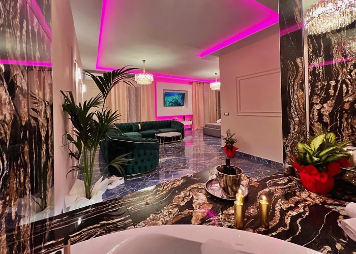 아파트 Mirror Luxury 몬테카티니테르메