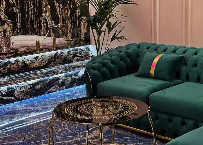 Mirror Luxury 아파트 몬테카티니테르메