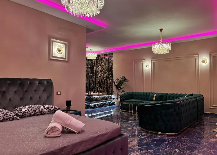 아파트 Mirror Luxury