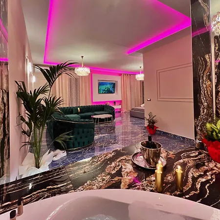 Apartment Mirror Luxury Montecatini Terme